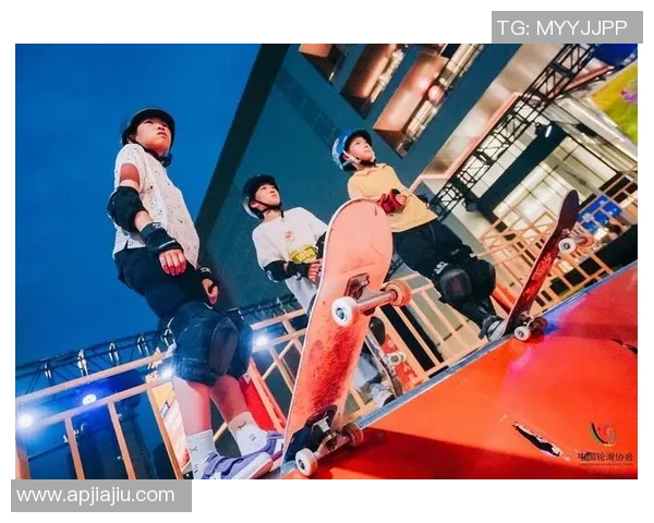 南京飞盘队在滑板精英赛中的拼搏历程与荣耀瞬间回顾